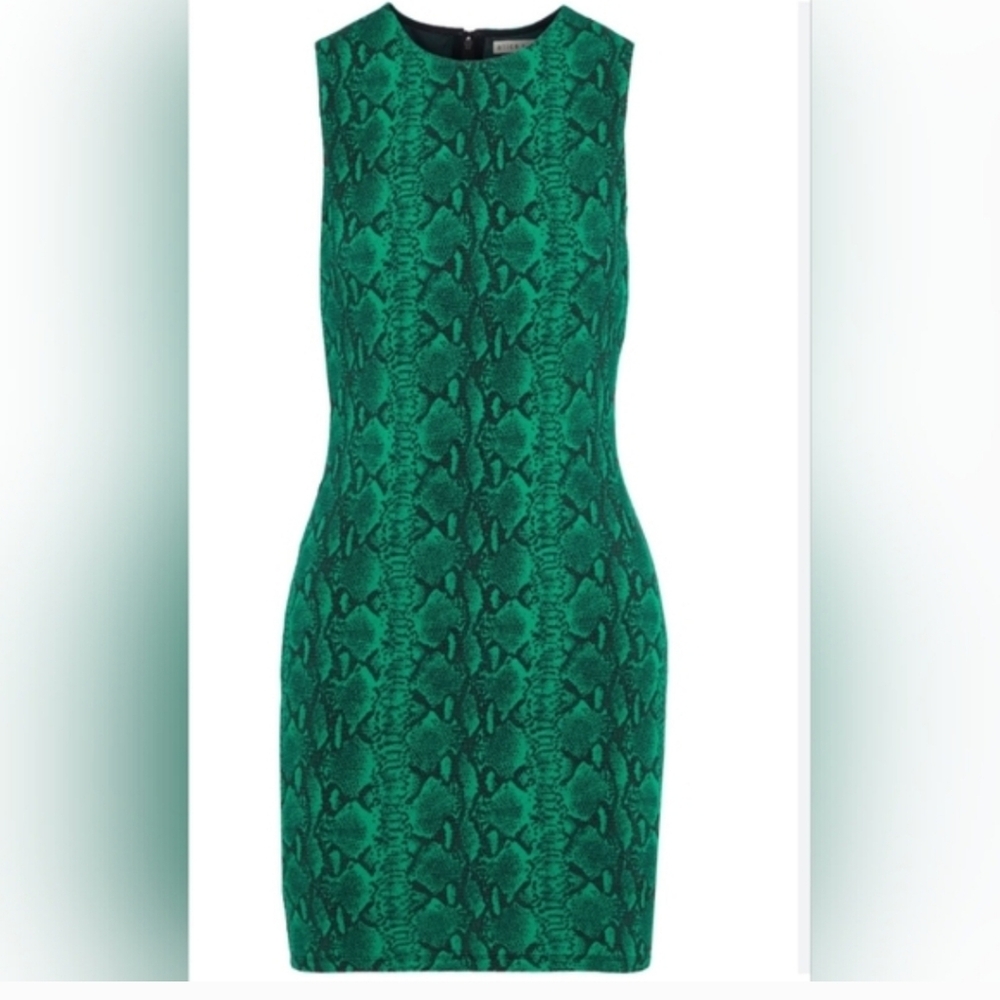 Alice + Oliva Delora Sleeveless Fitted Mini Dress Size 2 - Picture 4 of 10